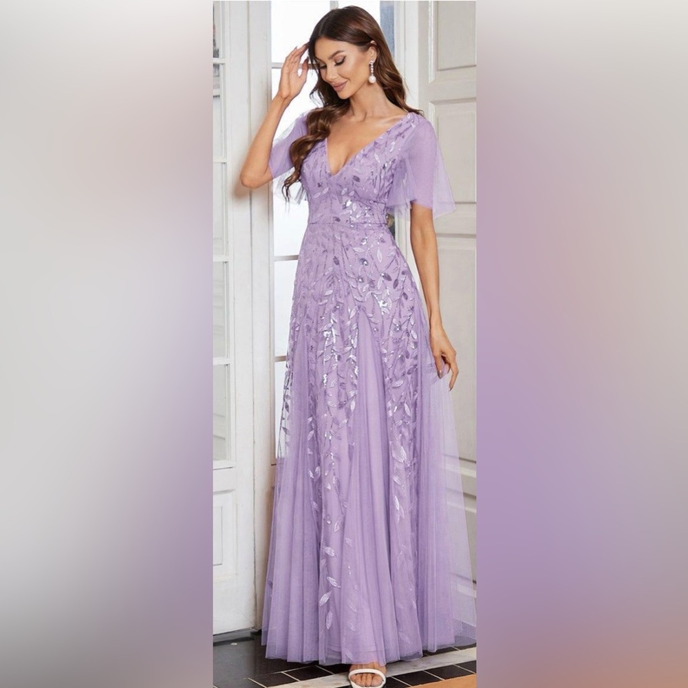 Ever Pretty Lavender Maxi Dress Size 8 (Large)